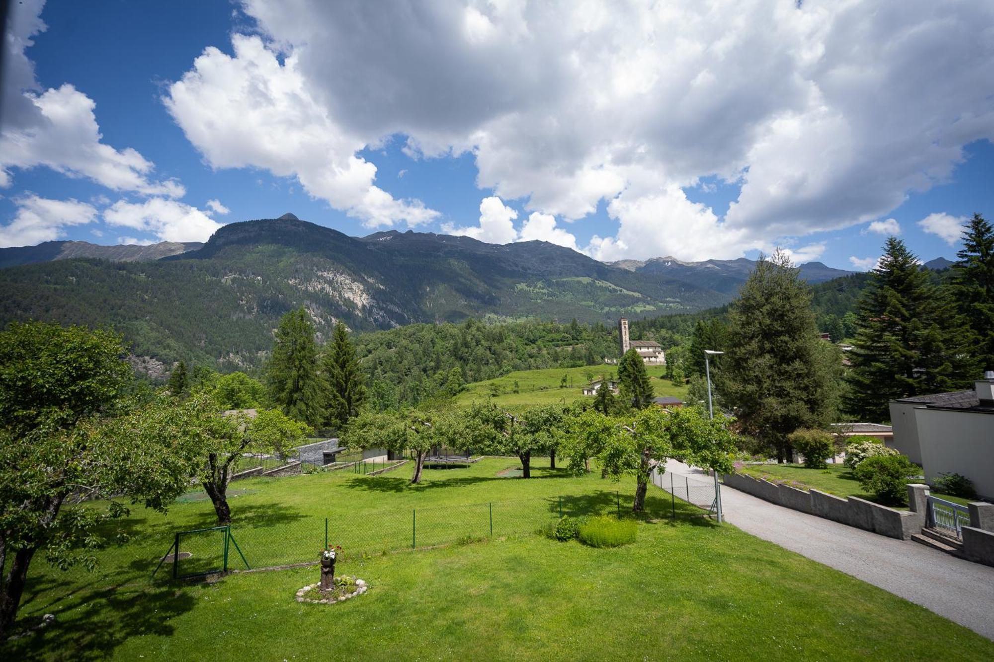 Casa Dorino - Luogo Idilliaco, Ideale Per Famiglie, Terrazza Ed Ampio Giardino, Vista Montagne, Sauna Privata Rodi エクステリア 写真