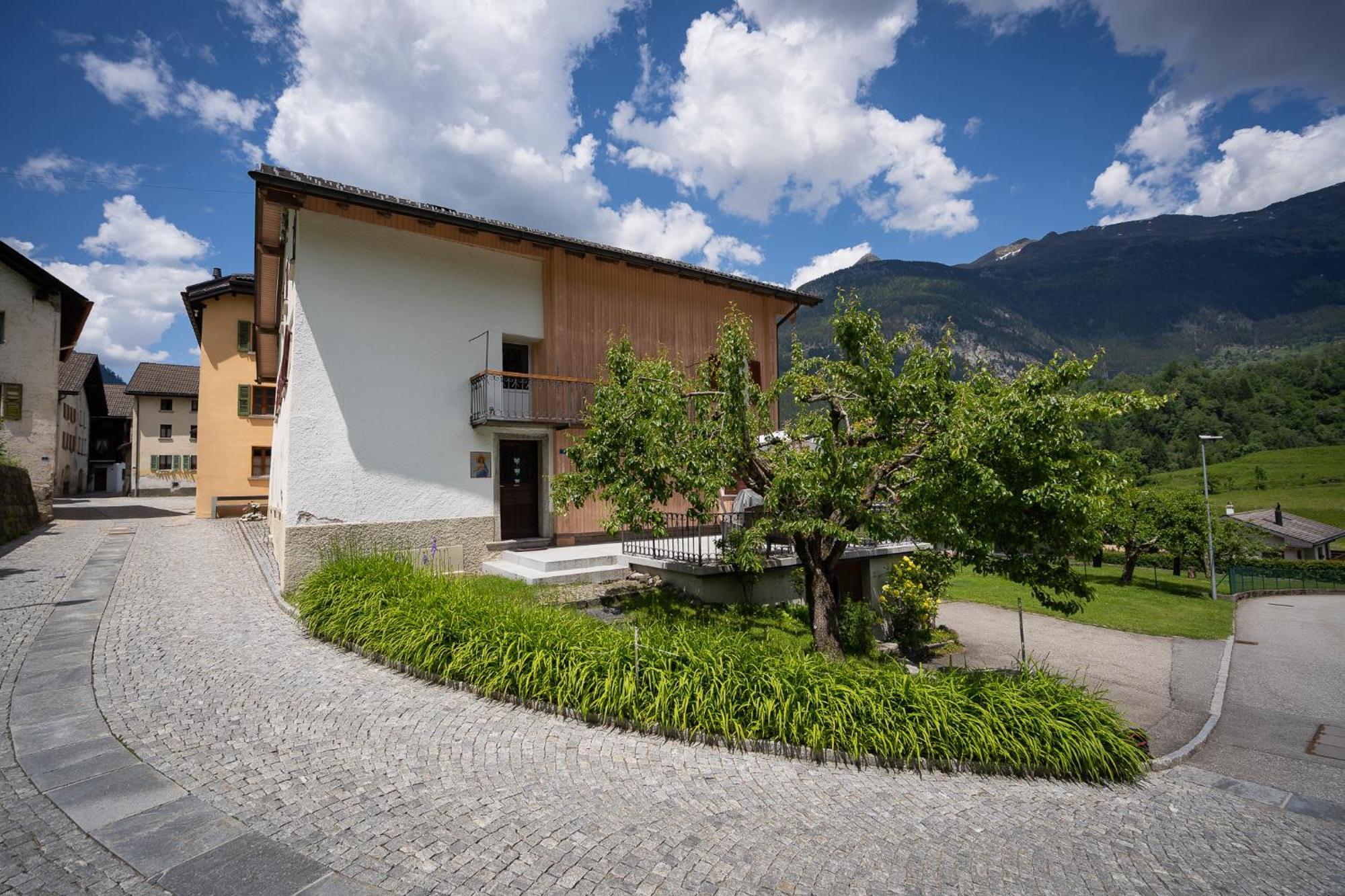Casa Dorino - Luogo Idilliaco, Ideale Per Famiglie, Terrazza Ed Ampio Giardino, Vista Montagne, Sauna Privata Rodi エクステリア 写真